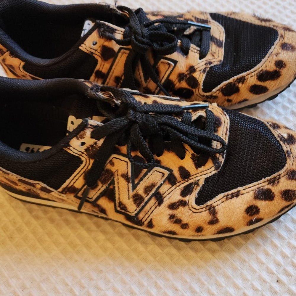 New Balance Leopard Athletic Shoe